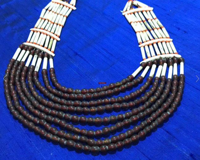 vintage-tribal-bead-necklace